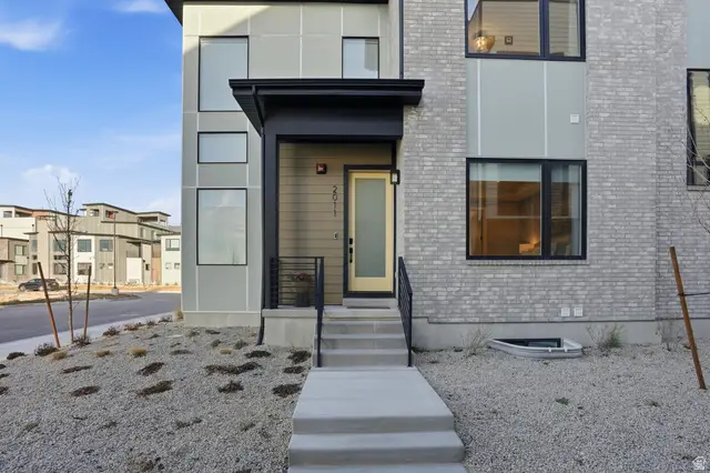 2011 E Beverly Dr, Holladay, UT 84117 - #3