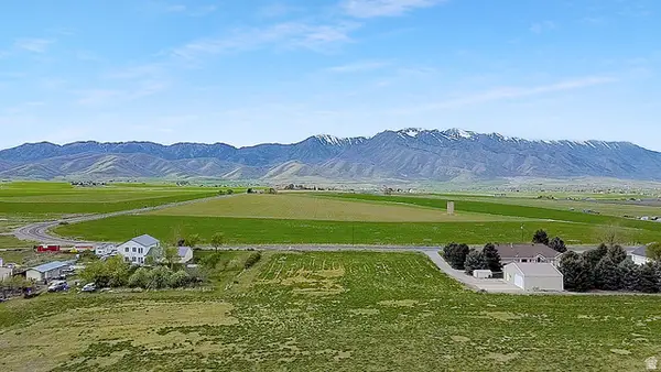 6520 S 1800 W #4, Hyrum, UT 84319