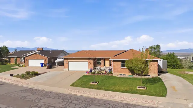 512 S 850 E, Centerville, UT 84014 - #1