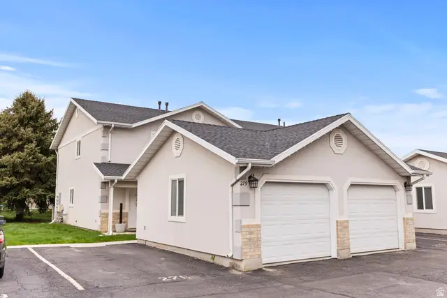 279 E 2300 N, North Ogden, UT 84414 - #2