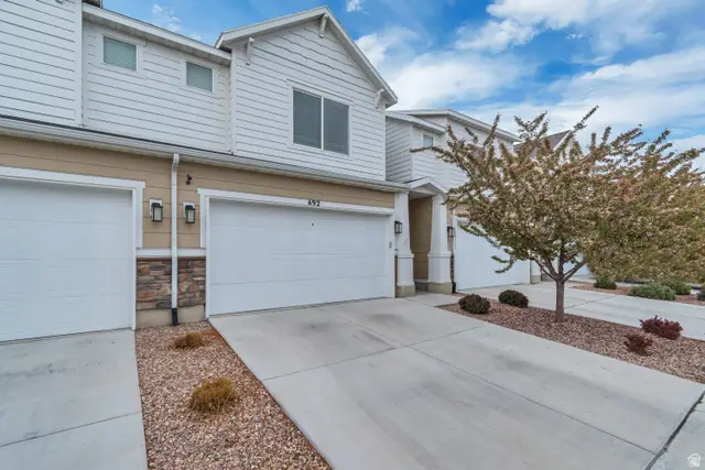 492 Fox Chase Ln S, Saratoga Springs, UT 84045 - #2