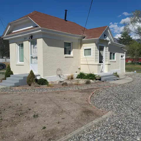 219 S 100 St W, American Fork, UT 84003 - #1