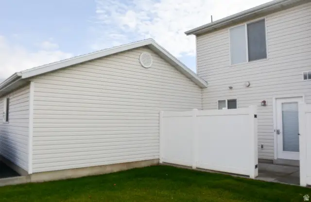 416 W 1925 N, Harrisville, UT 84404 - #2