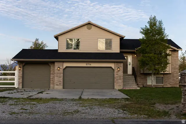 5714 S 6950 W, Hooper, UT 84315 - #2