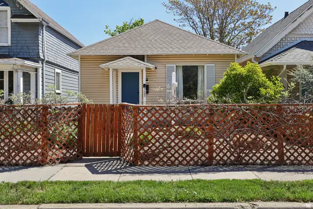 725 S Windsor St, Salt Lake City, UT 84102 - #2