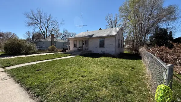 679 Brookside Dr, Springville, UT 84663
