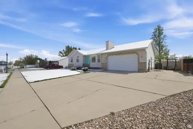 13951 S Haystack Peak Cir, Riverton, UT 84096 - #2