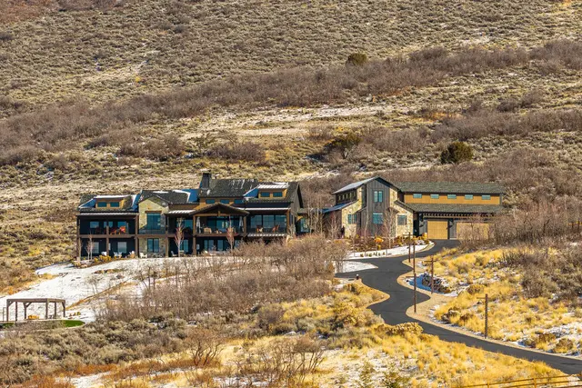 355 N Greener Hills Ln, Heber City, UT 84032 - #1