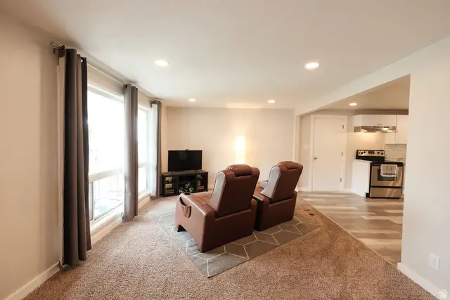 1350 Hudson St, Ogden, UT 84404 - #3