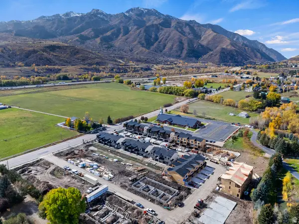 5823 N Jeeder Dr #1, Mountain Green, UT 84050