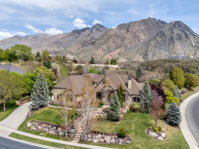 811 S High Ridge Dr E, Alpine, UT 84004 - #1