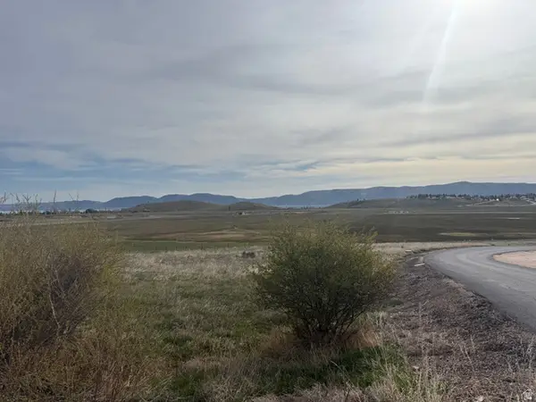 2754 S Country Club Way #26, Garden City, UT 84028