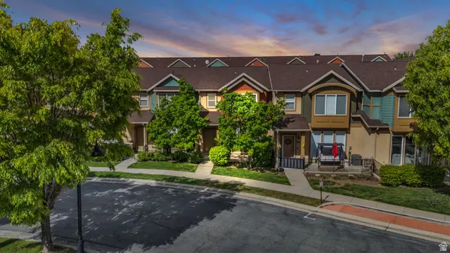 943 Farmington Xing, Farmington, UT 84025 - #1