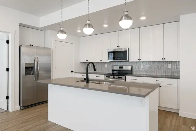 221 N Cliff Side Dr #K201, Hurricane, UT 84737 - #1