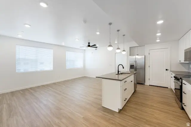 221 N Cliff Side Dr #K201, Hurricane, UT 84737 - #2