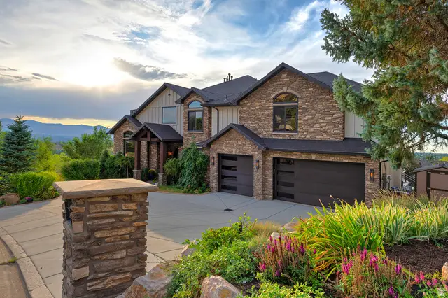 2373 E Bear Hills Cir, Draper, UT 84020 - #1