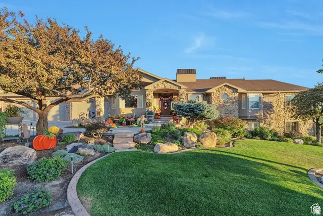 1040 E Canyon Rd, Hyde Park, UT 84318 - #1