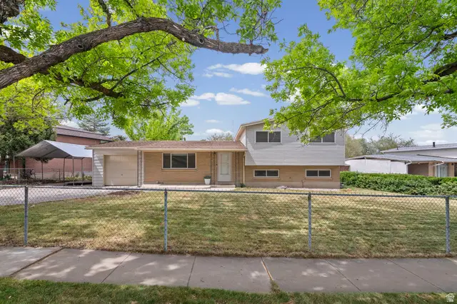 3846 W Meadow Gate Dr, West Valley City, UT 84120 - #2