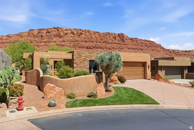 2410 W Entrada Trl #UNIT 4, Saint George, UT 84770 - #2