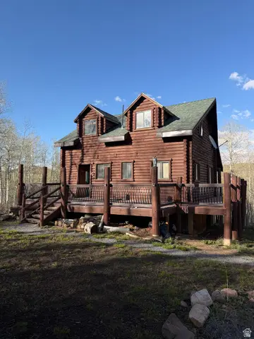 7672 Jim Bridger Dr, Huntsville, UT 84317