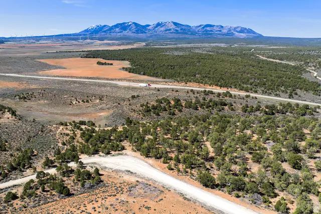 872 S Hideaway Cv, Monticello, UT 84535 - #1