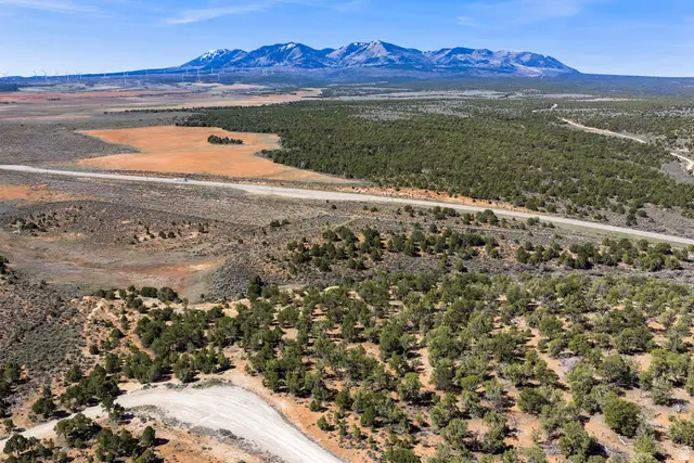 872 S Hideaway Cv, Monticello, UT 84535 - #2