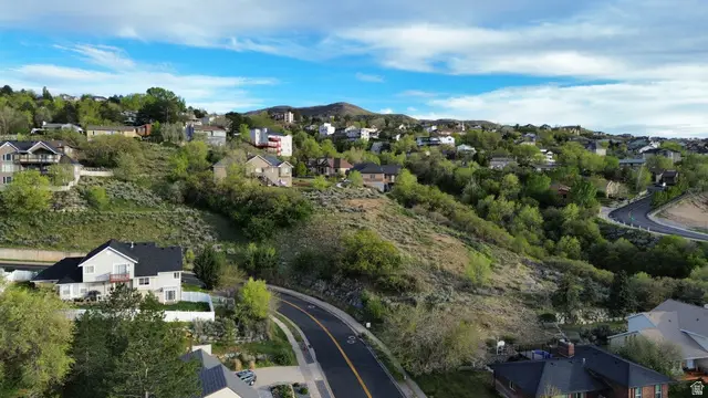 601 Oakview Ct, North Salt Lake, UT 84054 - #1