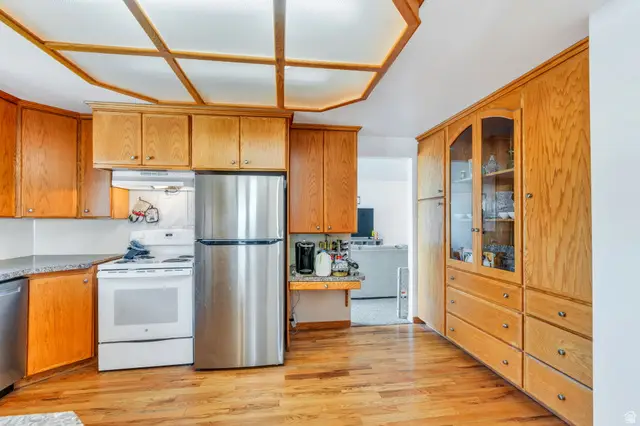 348 N Lakeview Ave. E, Tooele, UT 84074 - #3