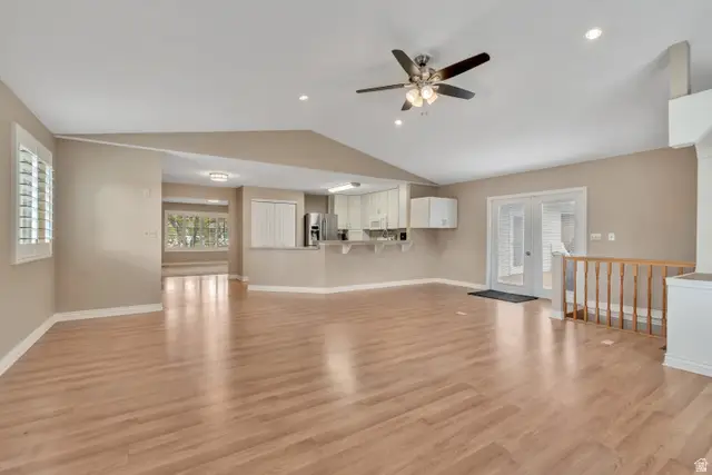 634 N Adamswood Rd, Layton, UT 84040 - #3