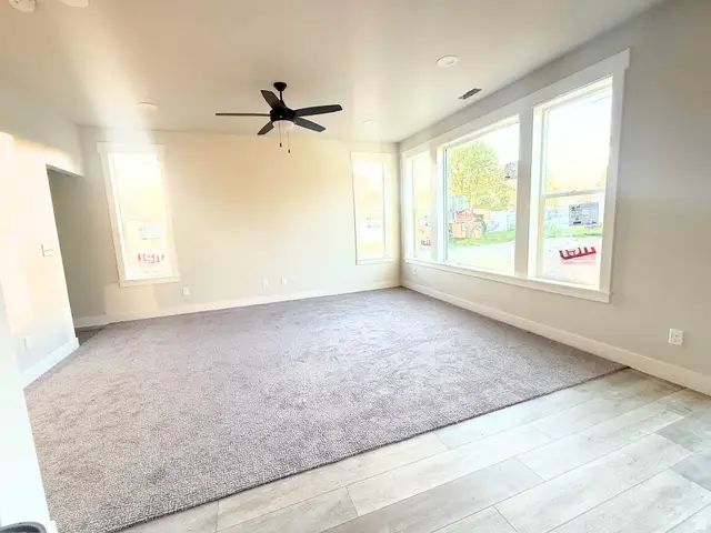 167 E 400 S #2, Smithfield, UT 84335 - #3