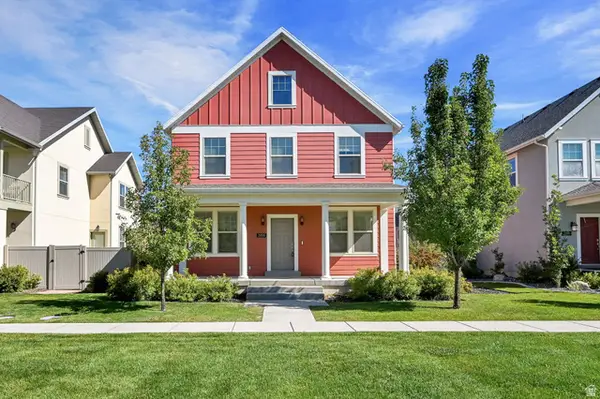 2056 W Phillips St N, Kaysville, UT 84037