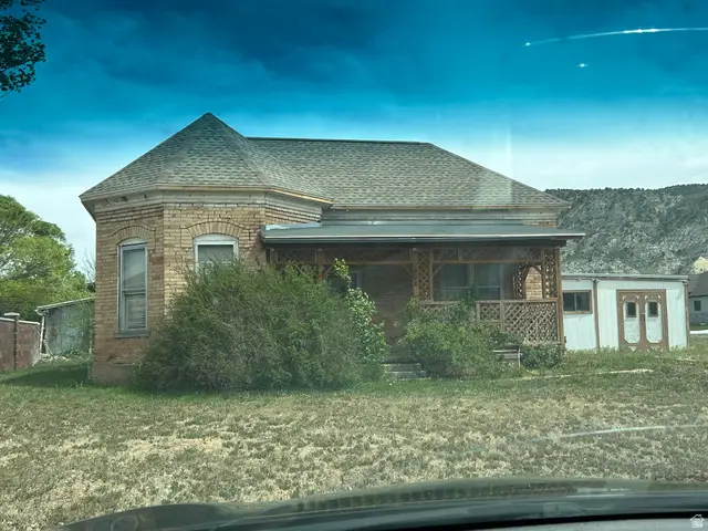 525 E 300 N, Nephi, UT 84648 - #1