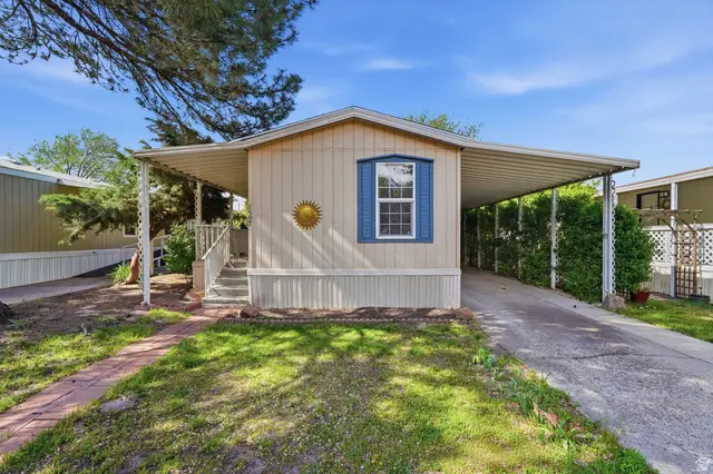 1597 W Indian Summer Dr N, Salt Lake City, UT 84116 - #1