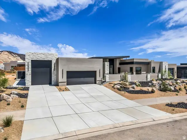 5476 N Johnson Arch, Saint George, UT 84770 - #2
