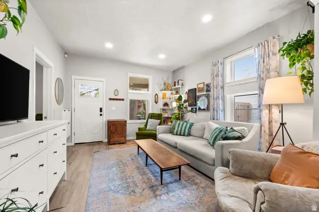 454 S 1000 W, Salt Lake City, UT 84104 - #2