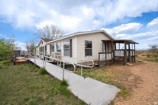 265 E 100 N, Myton, UT 84052 - #3