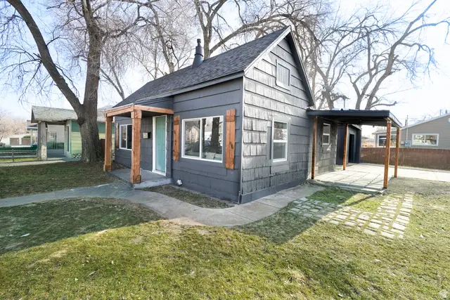 1563 W Indiana Ave, Salt Lake City, UT 84104 - #2
