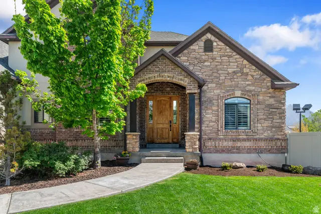 1568 Ashby Grove Cir, Riverton, UT 84065 - #3