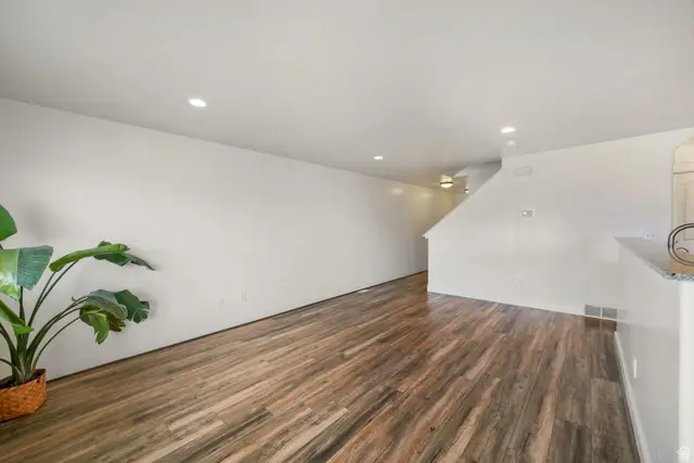 15018 S Gallant Dr, Bluffdale, UT 84065 - #3