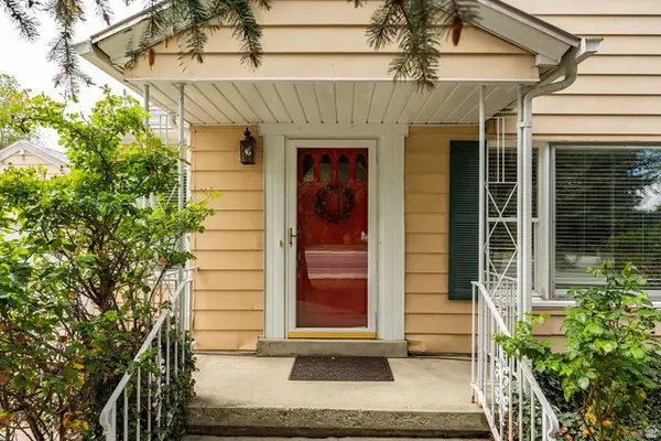 1726 E Vine St S, Murray, UT 84121