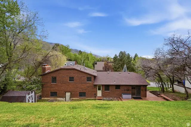 2555 E 2050 N, Layton, UT 84040 - #3