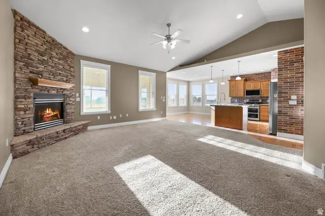 1333 N 1590 W, Clinton, UT 84015 - #2