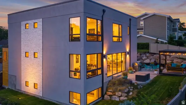 1846 E Orchard Hollow Ln, Holladay, UT 84124 - #2