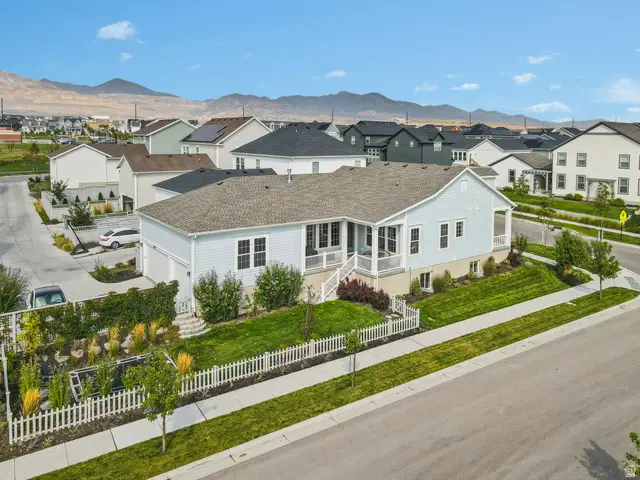 6241 W Arranmore Dr, South Jordan, UT 84009 - #3