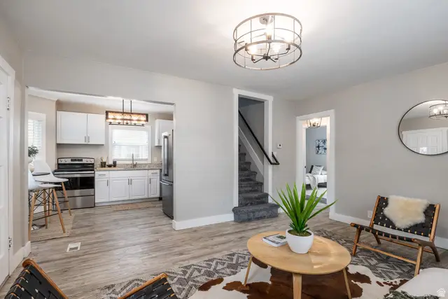171 E Cleveland Ave, Salt Lake City, UT 84115 - #2
