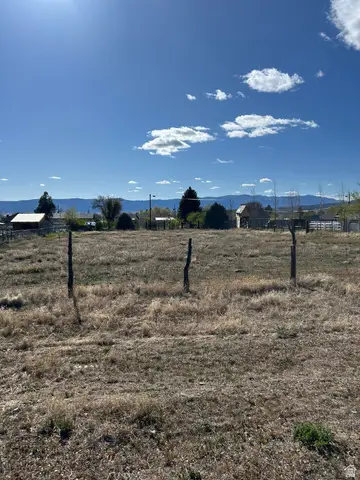175 S 400 E, Mt Pleasant, UT 84647