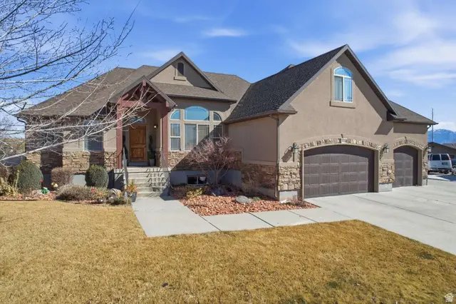 6032 W Oak Dr, West Jordan, UT 84081 - #2