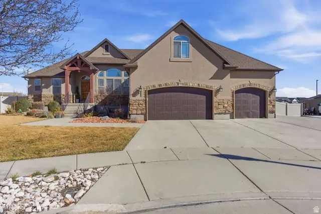 6032 W Oak Dr, West Jordan, UT 84081 - #3
