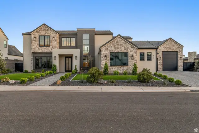 672 E Arina Way, Washington, UT 84780 - #1