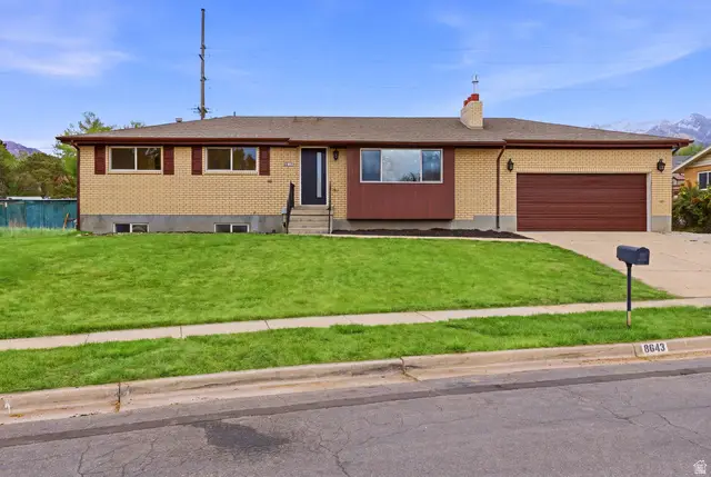 8643 S Vaquero Dr E, Sandy, UT 84094 - #1
